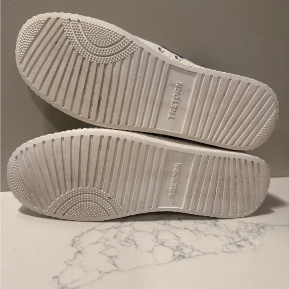Tretorn Nylite Canvas White and Purple Lace up Sneakers - Picture 11 of 11